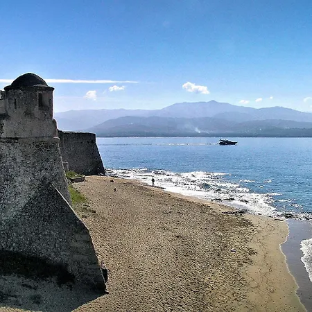 Les Classees De La Citadelle, Genoise,clim & Calme Lejlighed
