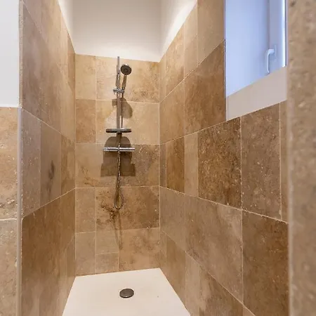 Les Classees De La Citadelle, Genoise,clim & Calme *