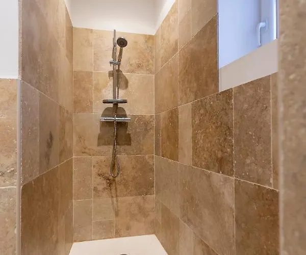 Les Classees De La Citadelle, Genoise,clim & Calme *